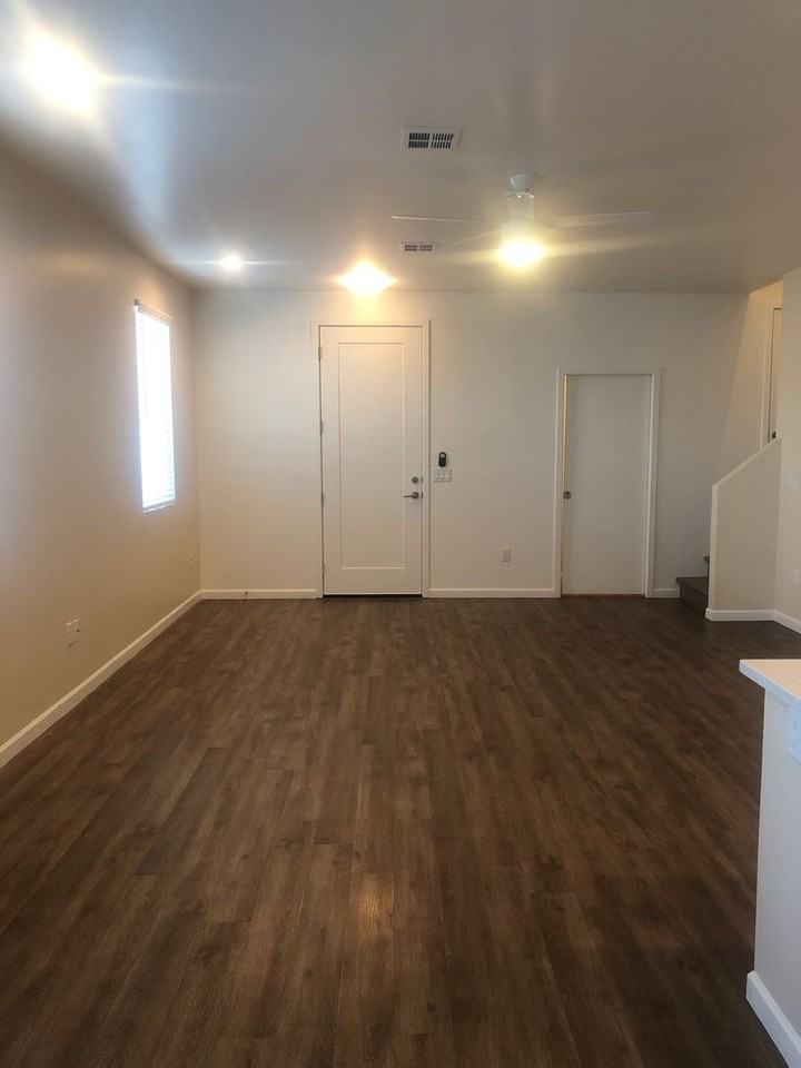 Luxurious Casitas de Café 1203 sq. ft. two - Photo 5 of 33