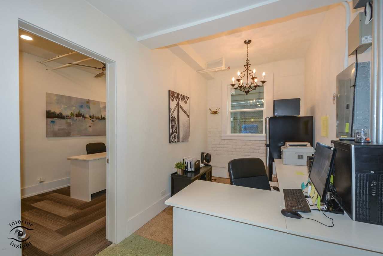 Winthrop - Photo 6 of 14