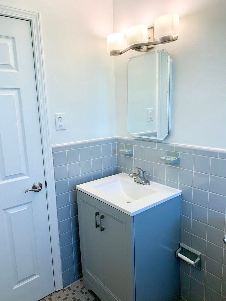 Clawson Park Apartments - Photo 4 of 30