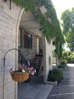 featured image of 2026 S Orchard Dr