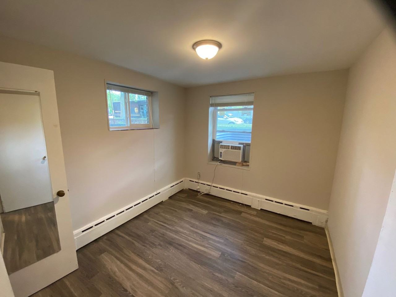 203 S Wright Street - Photo 7 of 42