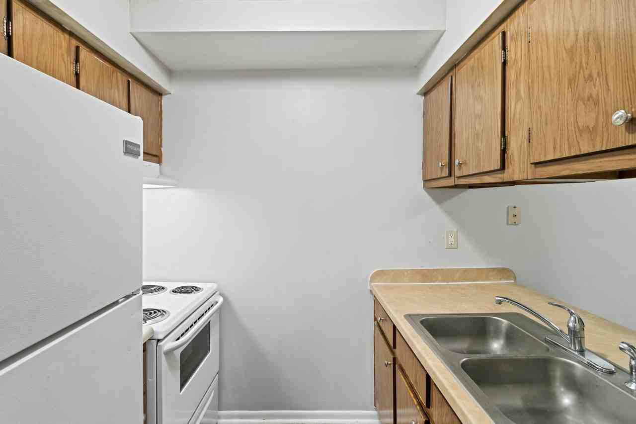 Holt Manor (Holt Manor Inc) - Photo 3 of 24