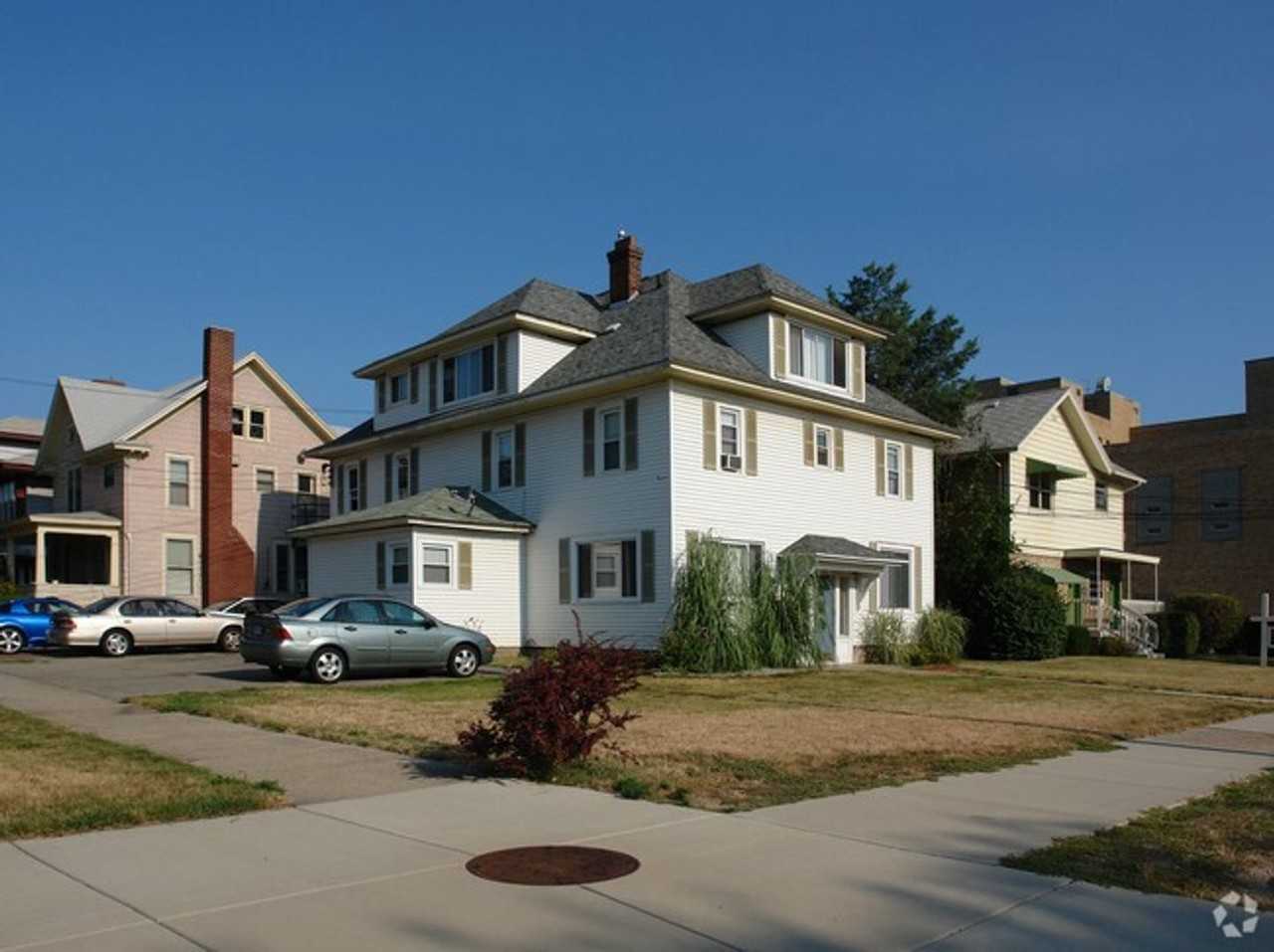 Townsend Apartment ( Reo Vincent Townsend Apartment LLC) - Photo 2 of 2