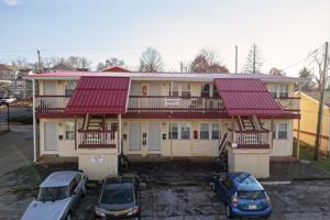 featured image of 408 E 17th St