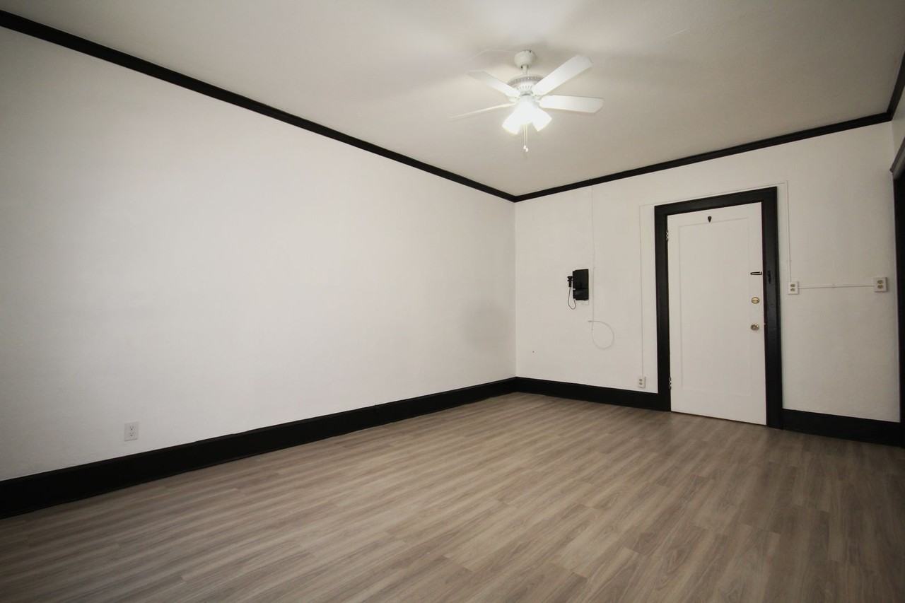 Morrison Street Apartments - Photo 4 of 14