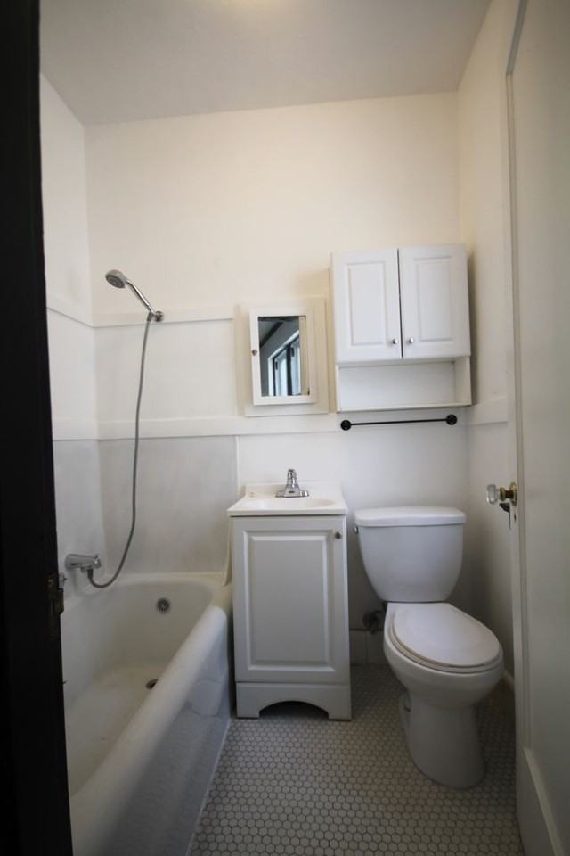 Morrison Street Apartments - Photo 7 of 14