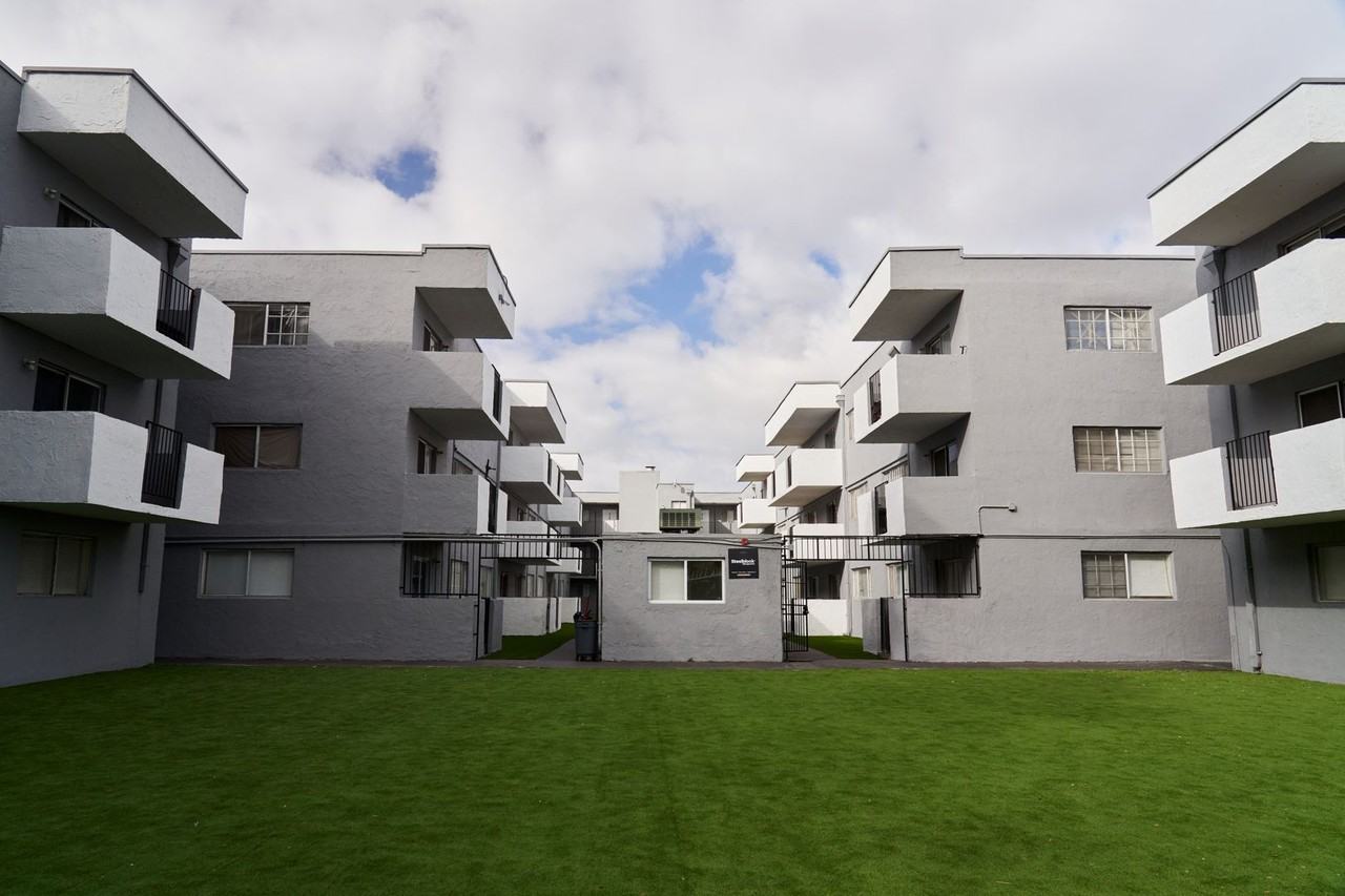 Providence - Photo 3 of 32