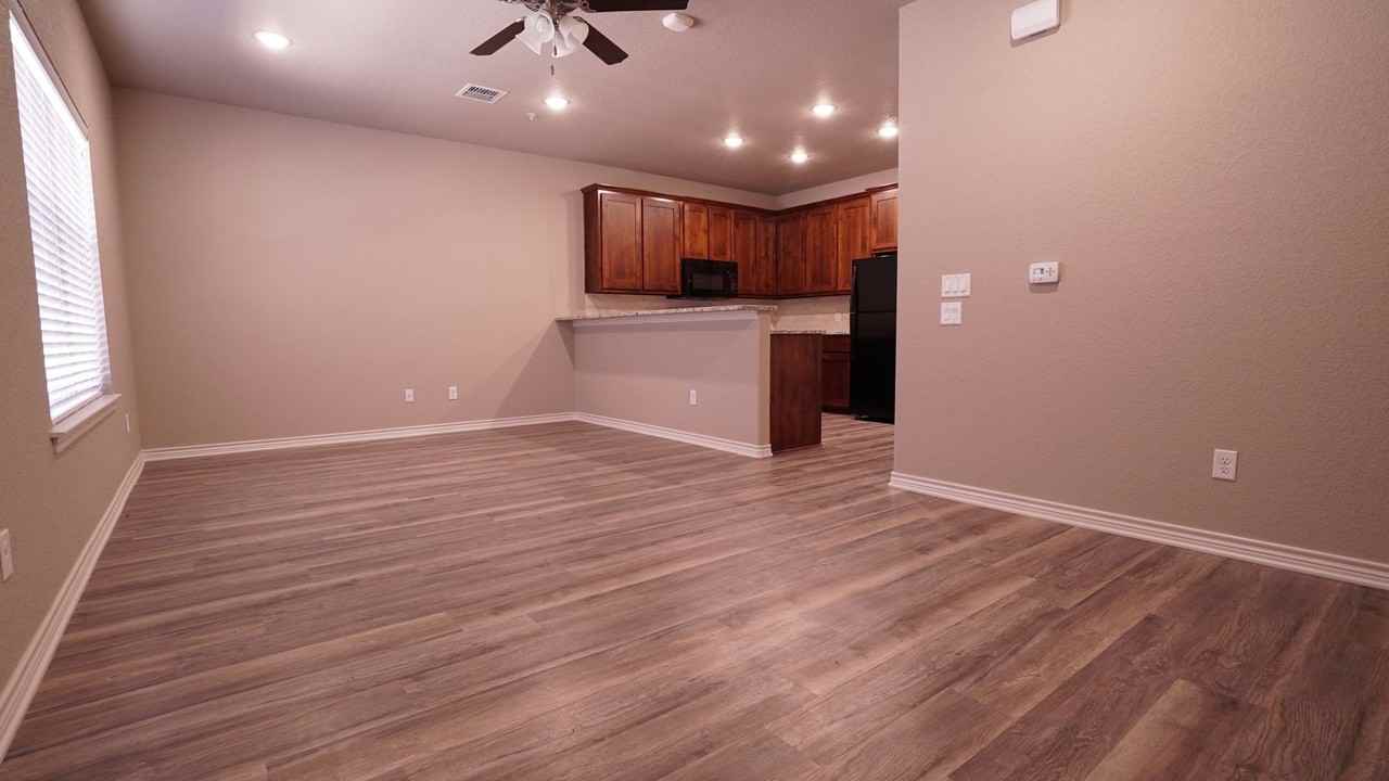 Trophy Ridge Apartments, LLC - Photo 3 of 22