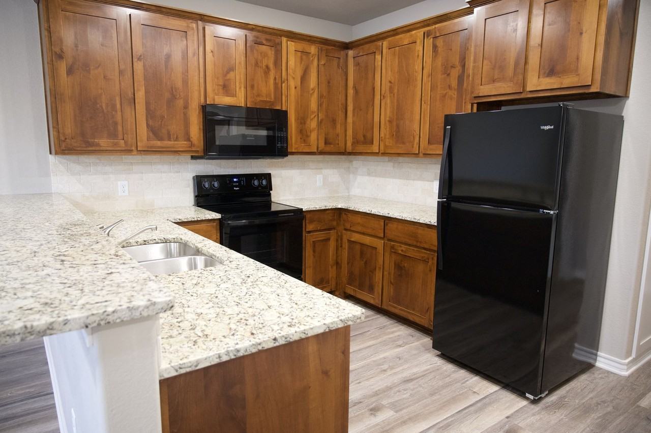 Trophy Ridge Apartments, LLC - Photo 6 of 22