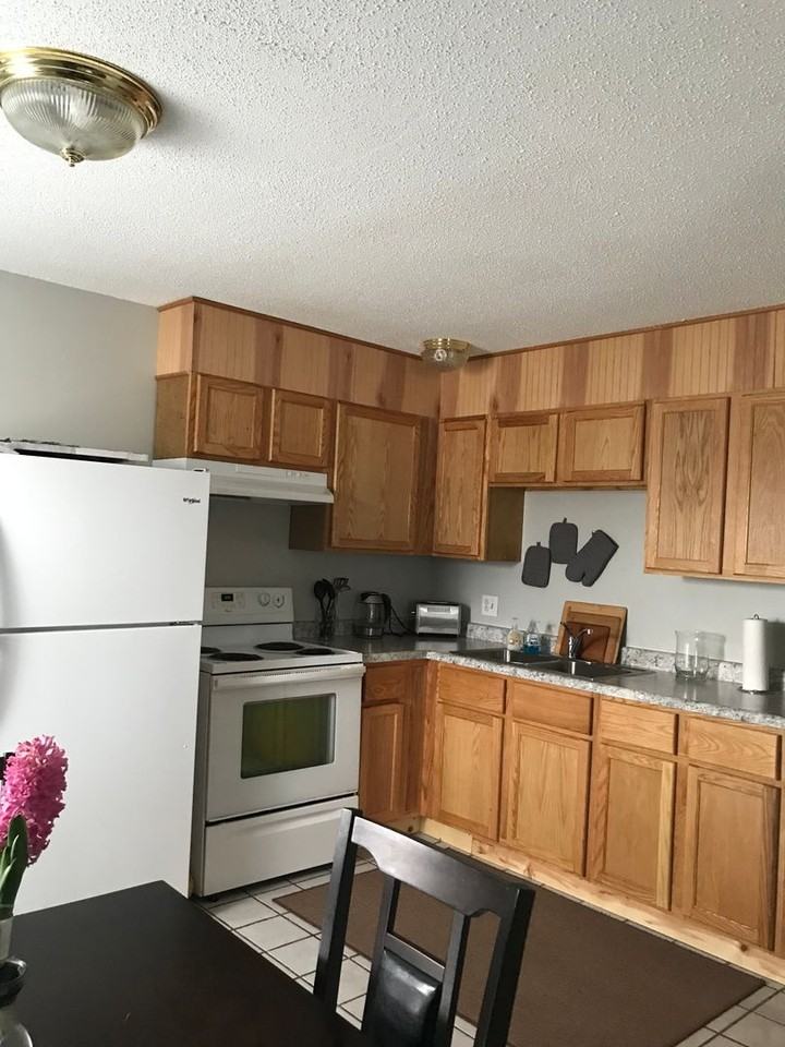 2 BR Duplex Move in ready 10/1/2022 - Photo 6 of 12