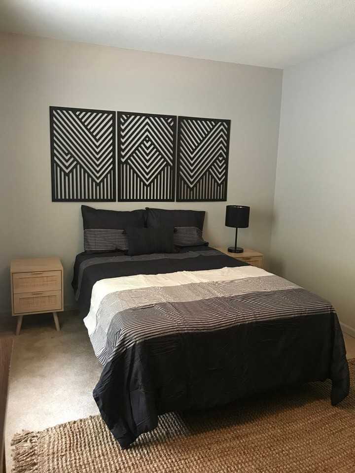 008-Miller Goldfarb Duplexes - Photo 6 of 6