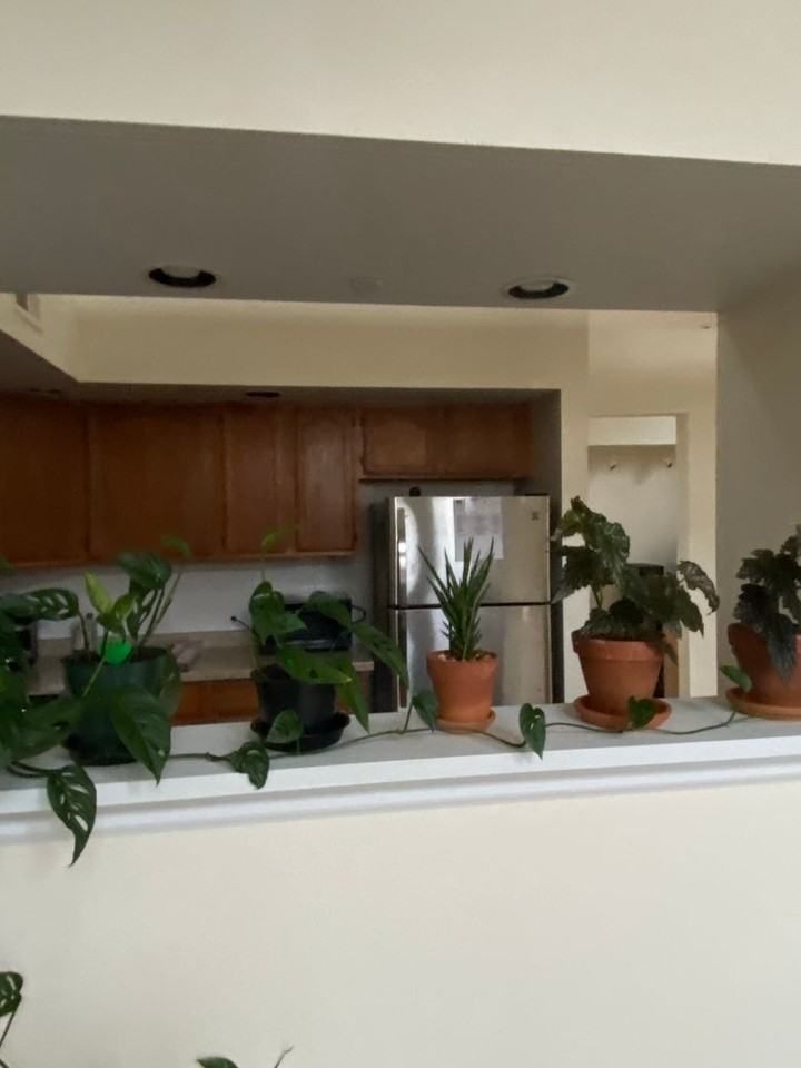 063-Victoria Point - Photo 2 of 27