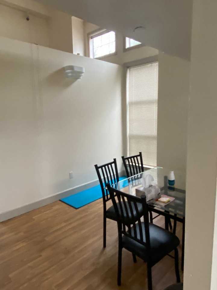 063-Victoria Point - Photo 3 of 27