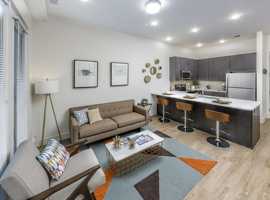 featured image of 217 S Neil St