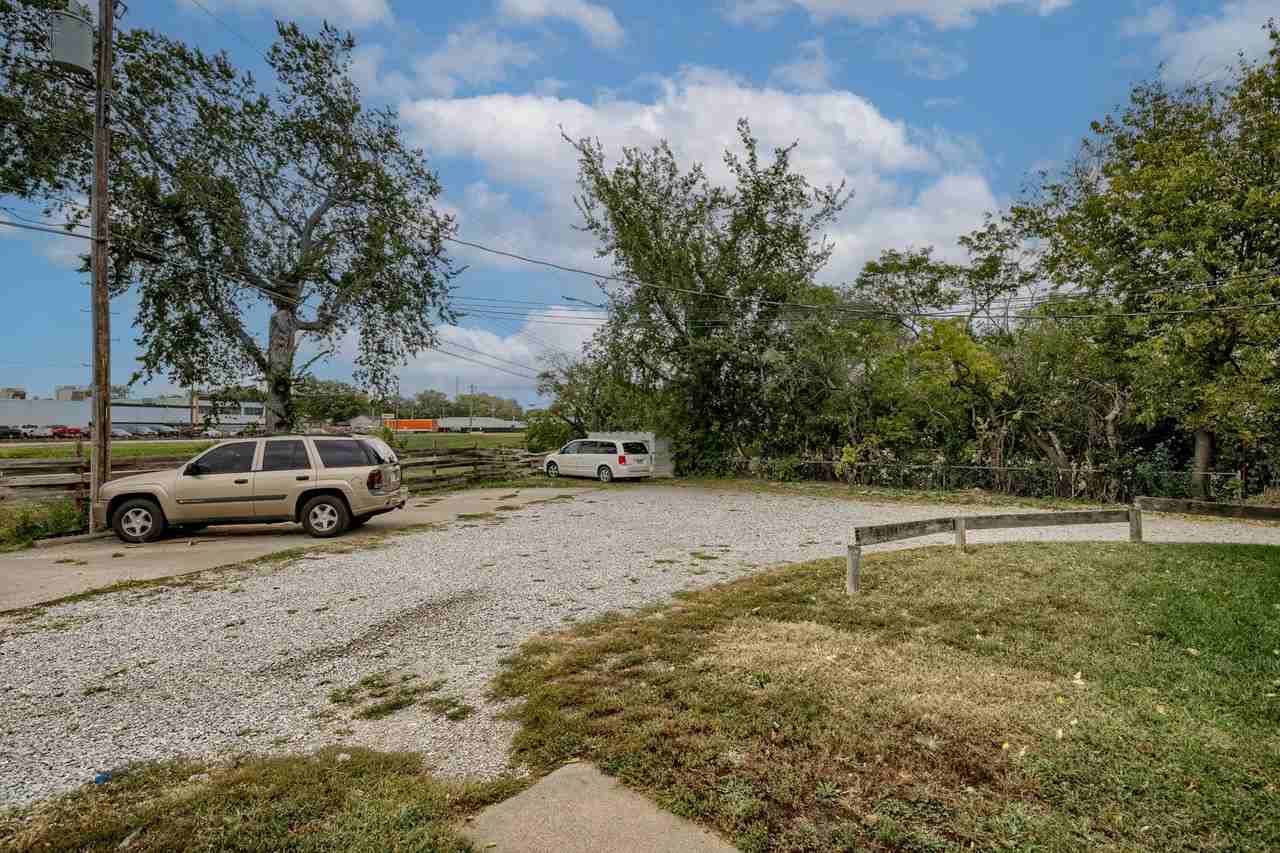 5346/5348/5350 Ervin St Triplex - Photo 2 of 21