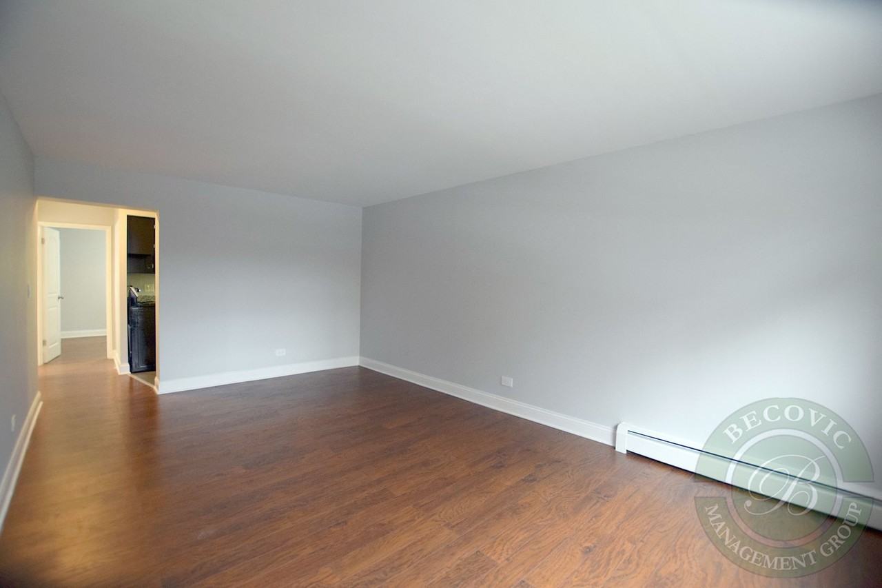 The Arbor Winthrop South - Photo 4 of 31