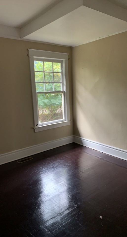 Clarendon Villa - Photo 2 of 3