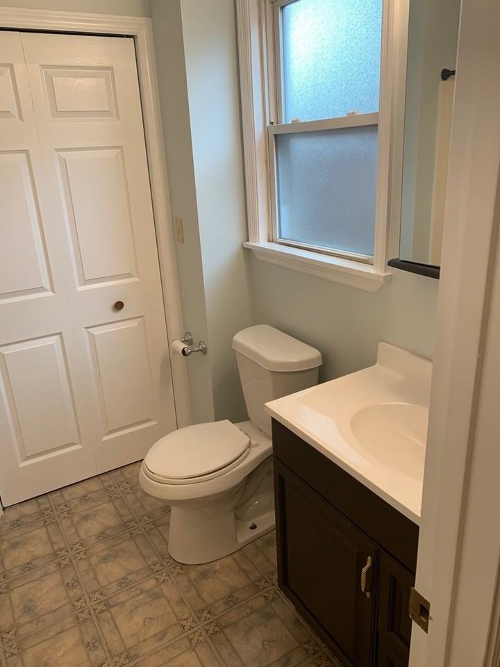 4210 Clinton - Photo 3 of 11