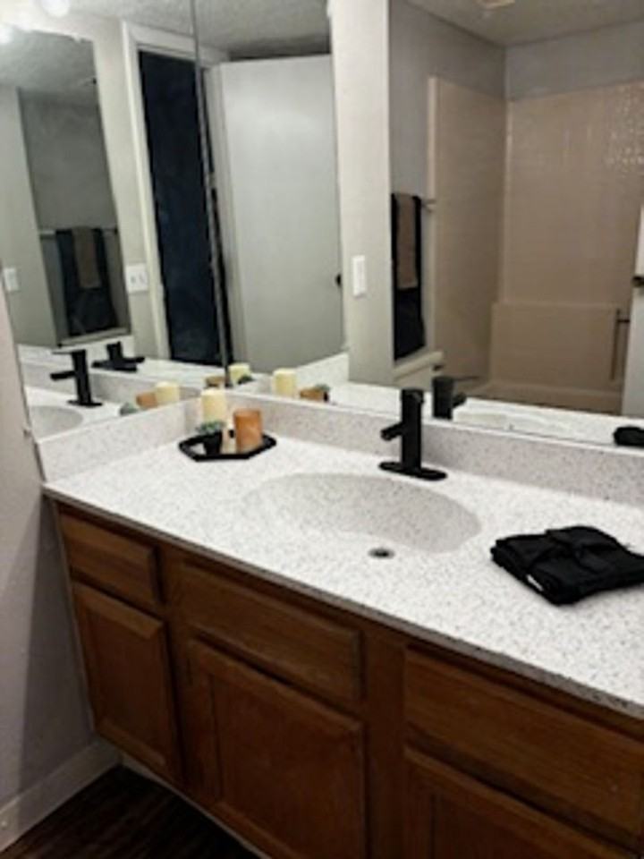 Quail Creek Apts. - Photo 2 of 29