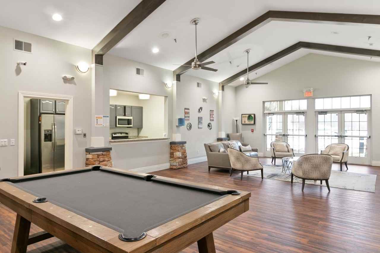 Lynden Parke Apartments (Lynden Parke 154 LLC) - Photo 7 of 50