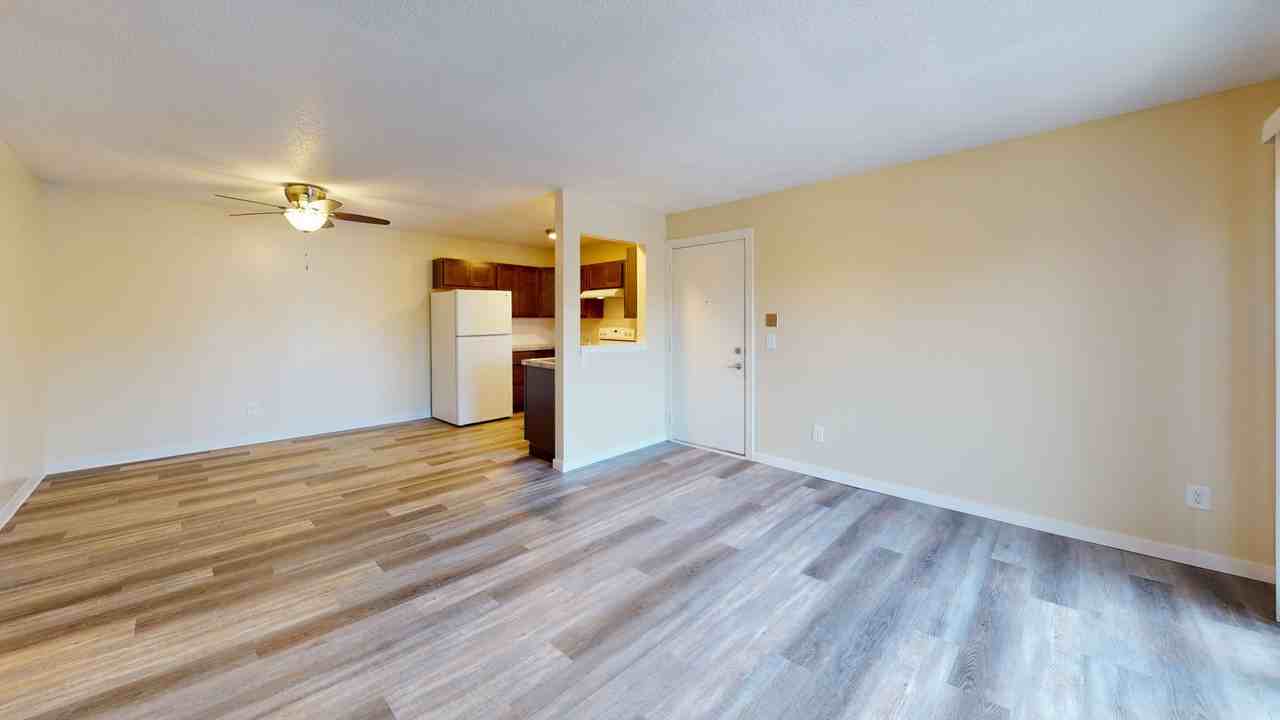 Pebble Beach Apartments ( Pebblebeach Apts LLC) - Photo 5 of 22