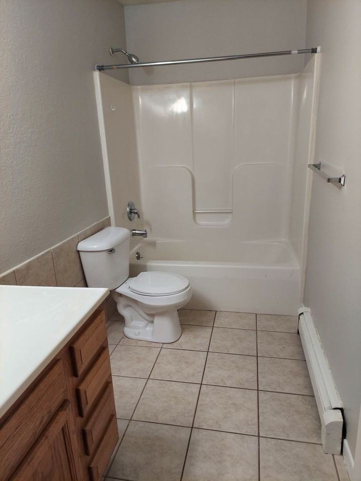 Gratiot Center Apartments (Ithaca 28 LLC) - Photo 6 of 10