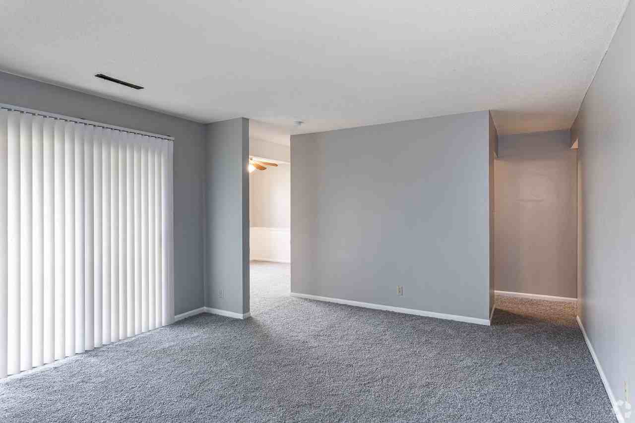 Keeneland Downs Apartments 8 N Keene St, Columbia, MO 65201 Zumper