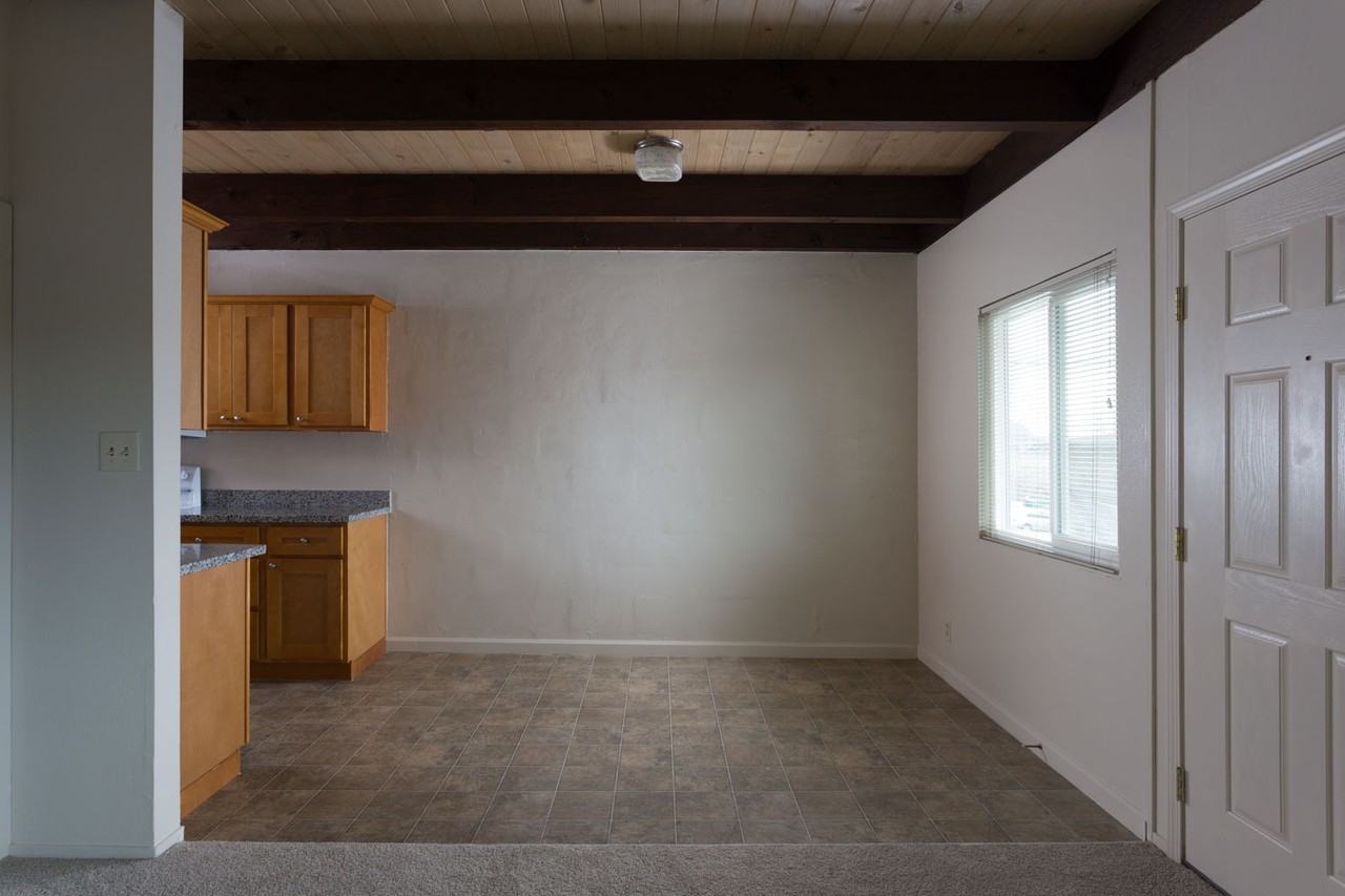 Hacienda Apartments - Photo 4 of 10