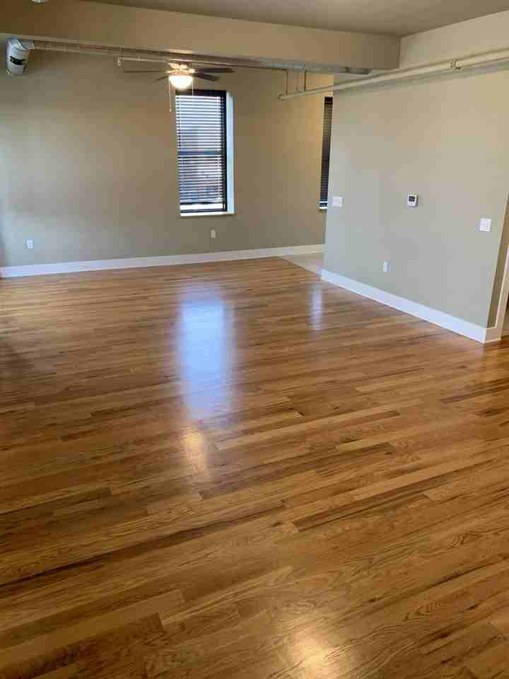 909 N 17th St - Photo 5 of 20