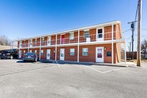 featured image of 2507 Nw 20th St