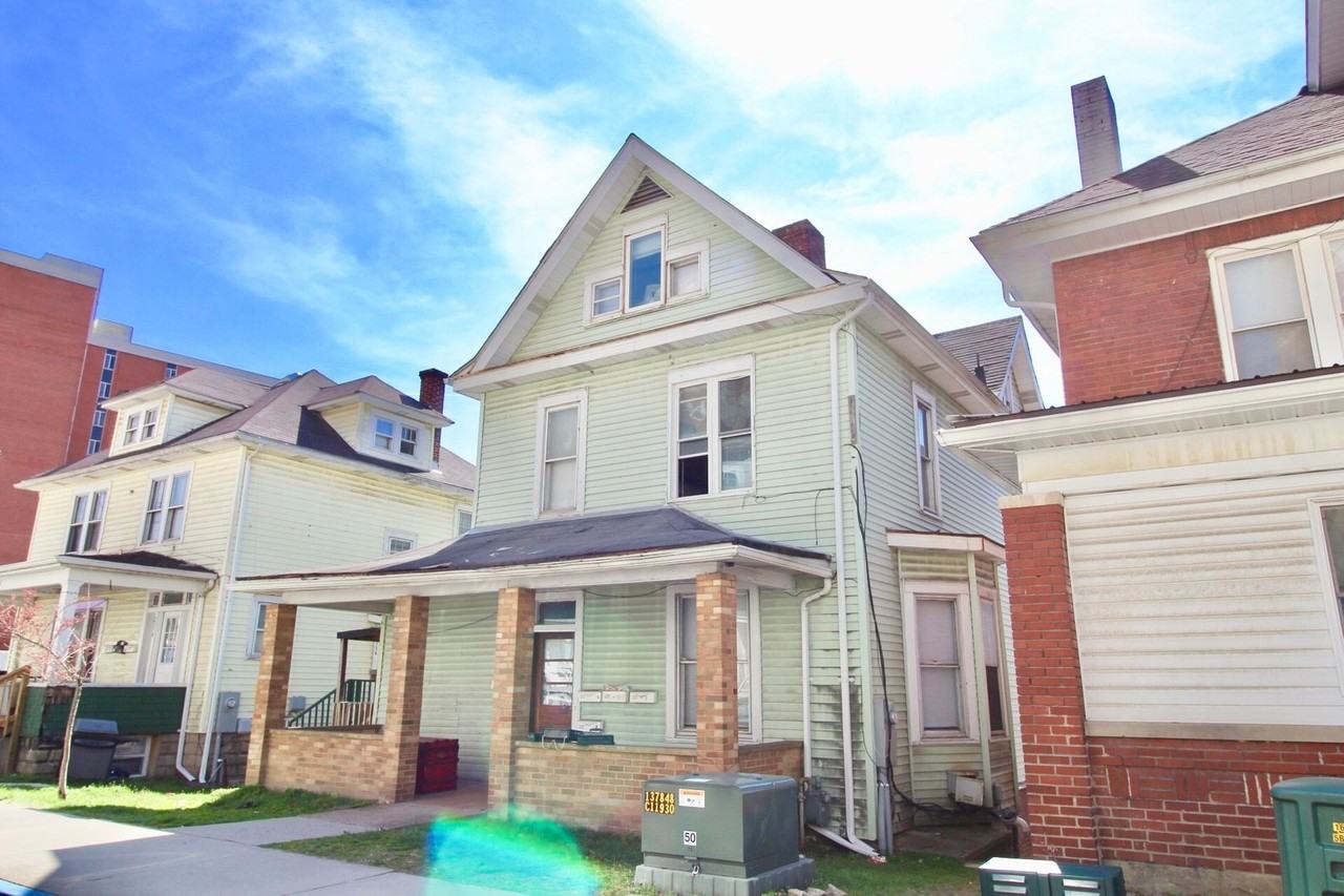 237-239 Grant Avenue - Photo 2 of 21