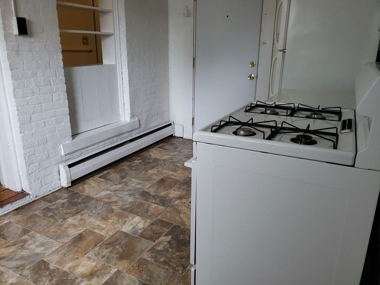 237-239 Grant Avenue - Photo 3 of 22