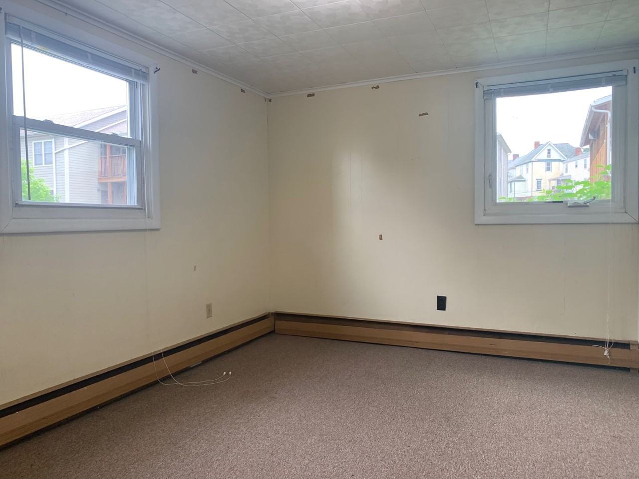 237-239 Grant Avenue - Photo 7 of 21