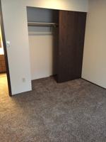 featured image of 1211 W Ivy Ave