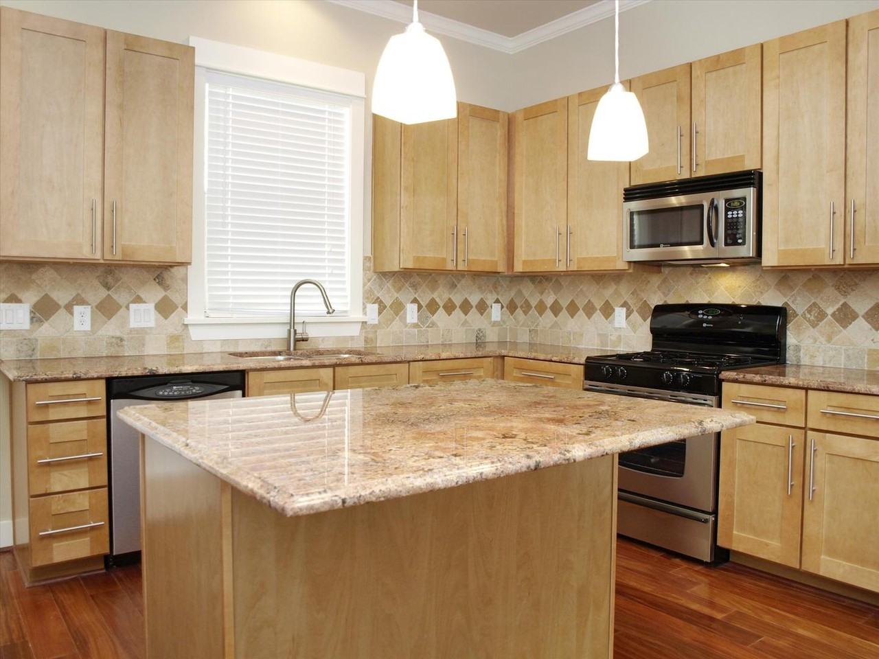 4514 Depew Avenue - Photo 2 of 37