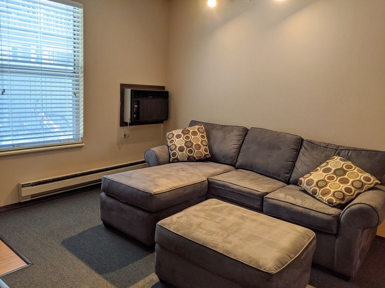 507 E White - Photo 4 of 40