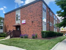 512 E Clark - Photo 1 of 1