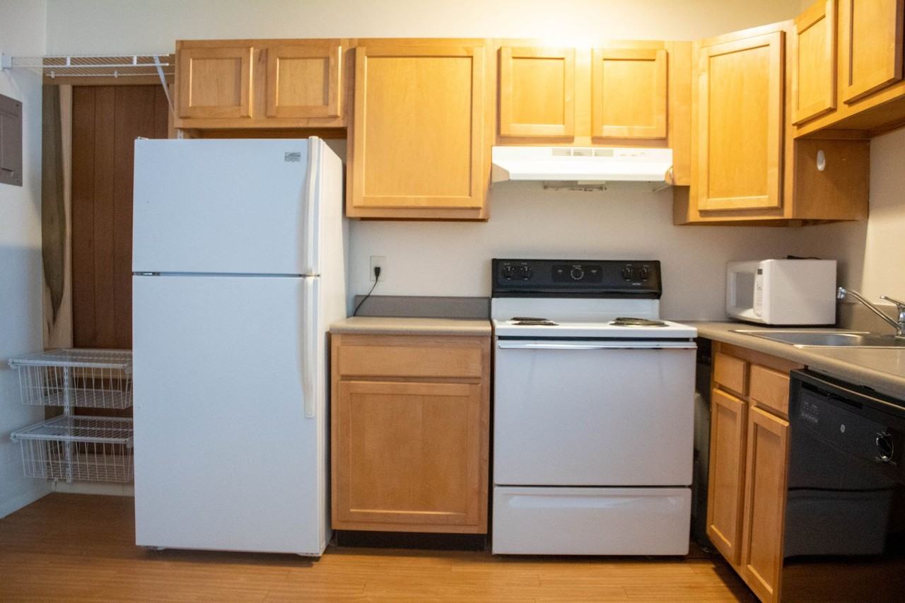 512 E Clark - Photo 6 of 33