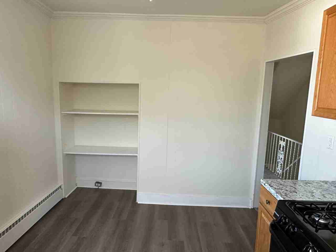 38 Chestnut St - Photo 3 of 7