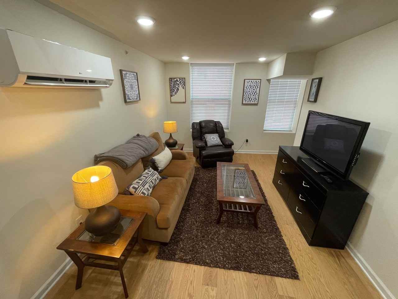 99 Pine Street - Photo 3 of 28