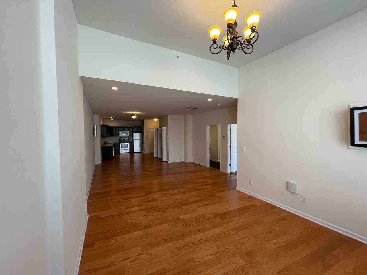 99 Pine Street - Photo 7 of 13