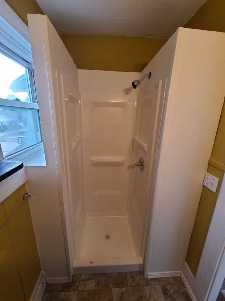 225 S East - Photo 3 of 4