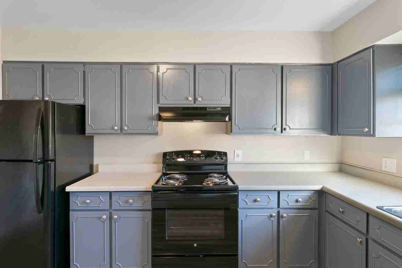 Park Crest Apartments - Photo 5 of 46