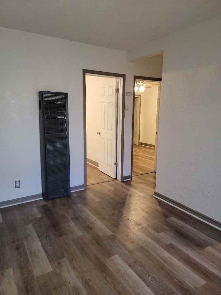115 E. 82nd Pl - Photo 3 of 5