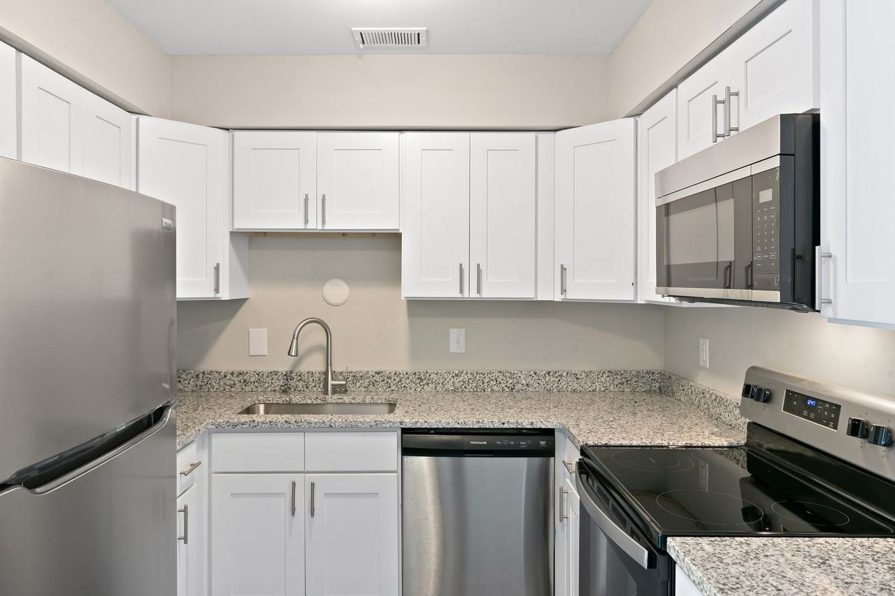 Stony on Van Dyke - Photo 7 of 50