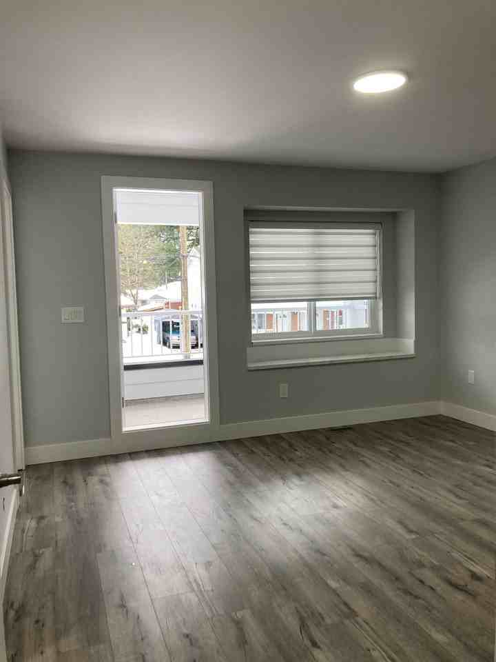 #1 539 Douglas Street - Photo 3 of 13