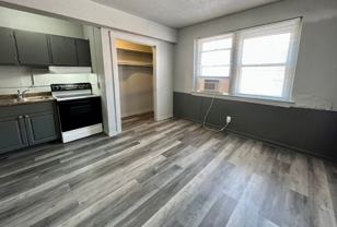 Jones Colfax 2207 Jones - Photo 1 of 1
