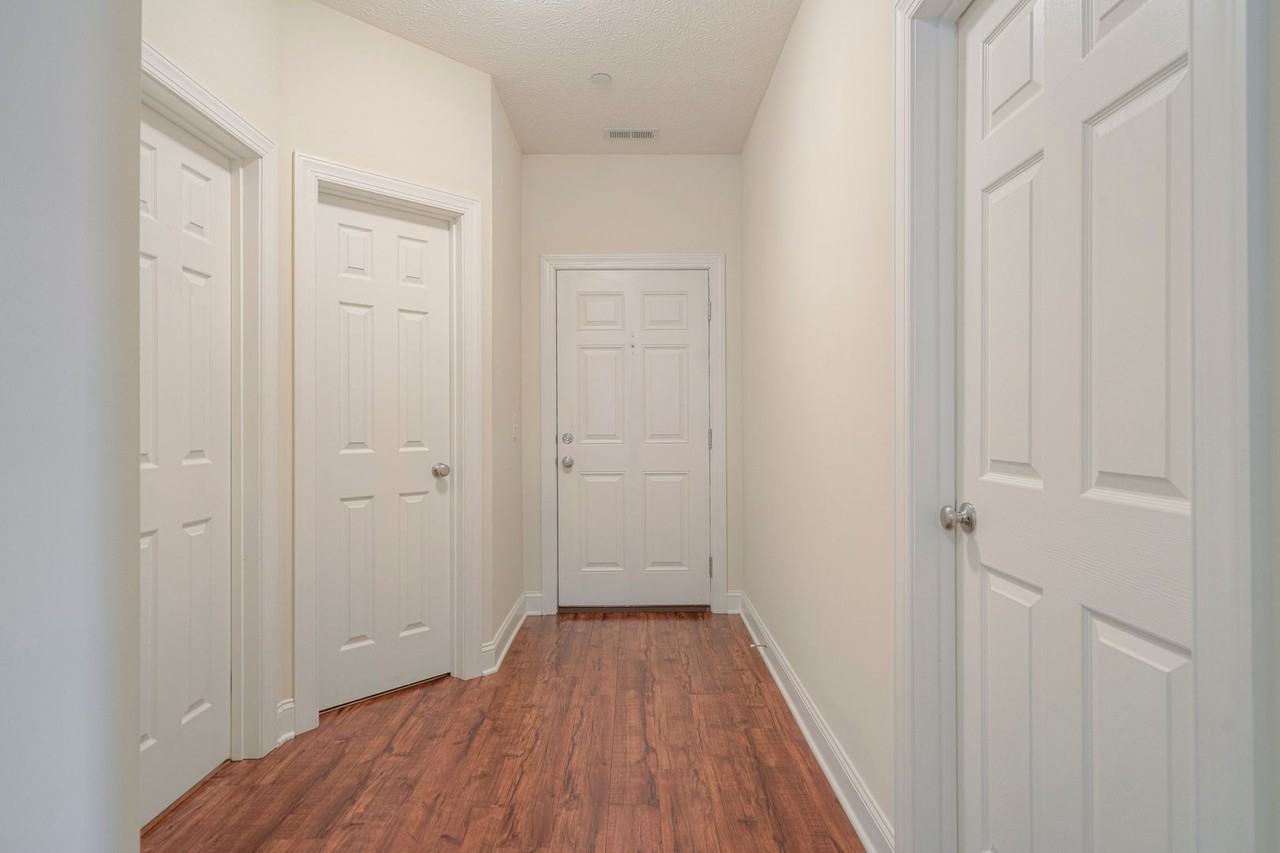 1201 Lawrence St. - Photo 4 of 32