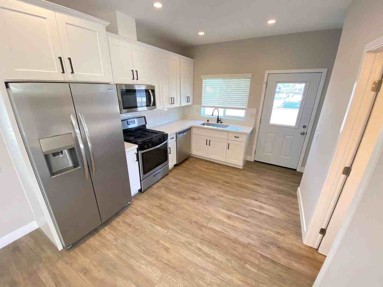 4790 63rd St - Photo 4 of 17