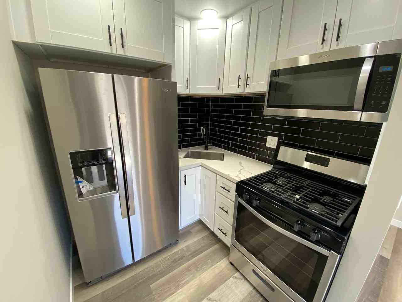 6457 Richard Street - Photo 7 of 14